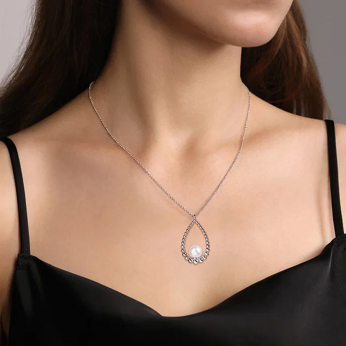 Pearl Teardrop Necklace in Sterling Silver