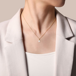 Pearl Pendant Necklace in 14K Yellow Gold